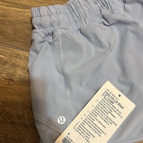 Sold- Lululemon Hotty Hot short - Picture 3 of 4